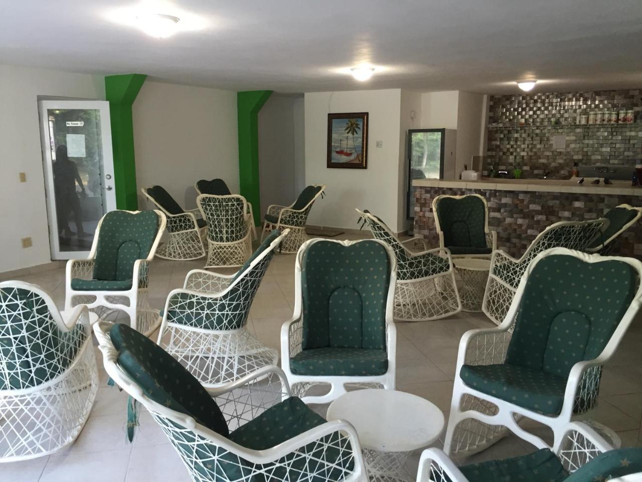 Levimar Guest House Levittown Exterior foto
